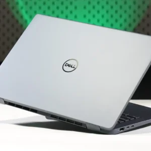 Dell Business Laptop (Silver Edition – SSD, Full HD, Professional Design)